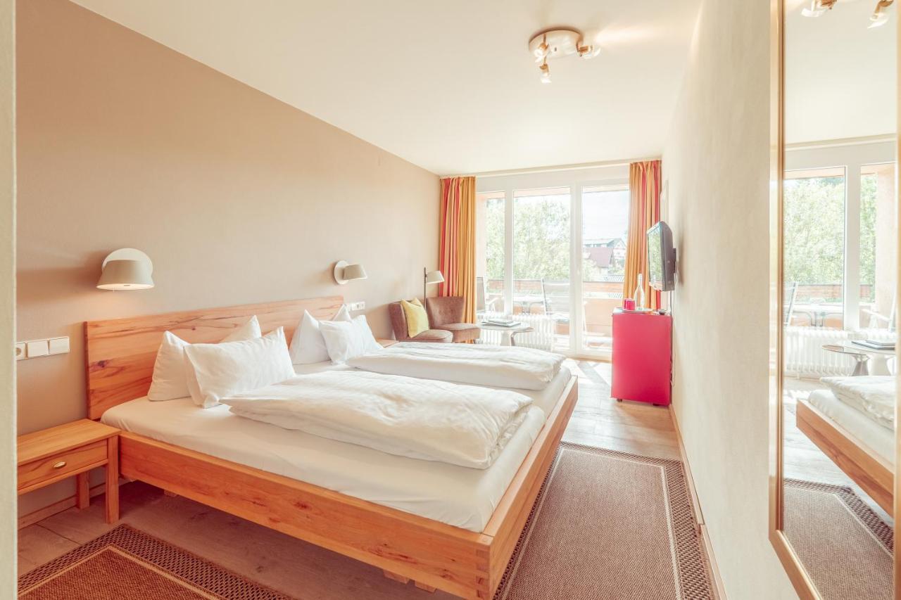 Hotel Restaurant Zur Sonne St. Peter Kültér fotó